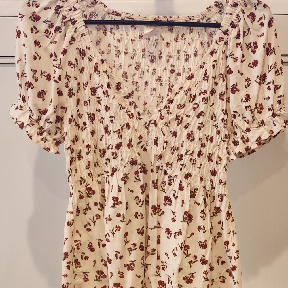 Floral Puff Sleeve Top